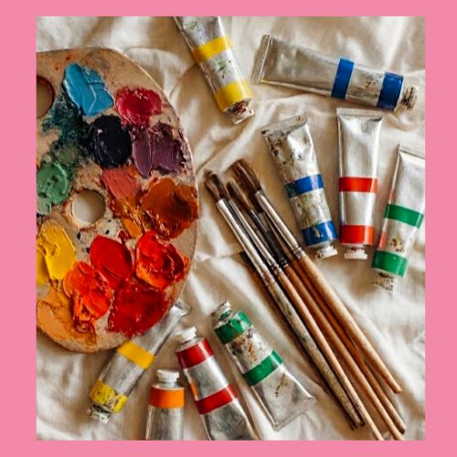 5 Essential Items You Need as a Banner Artist